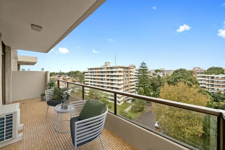 37/25-29 Devonshire Street