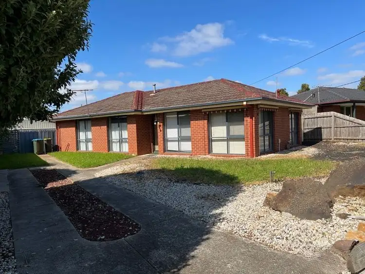 43 Ribblesdale Avenue