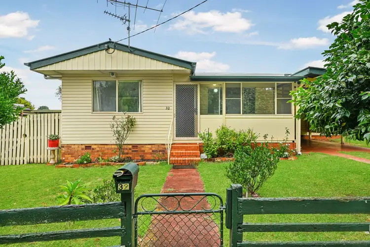 32 Wombyra Street