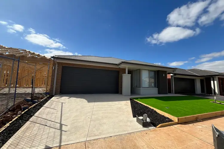 22 Bonito Street, Melton South VIC 3338