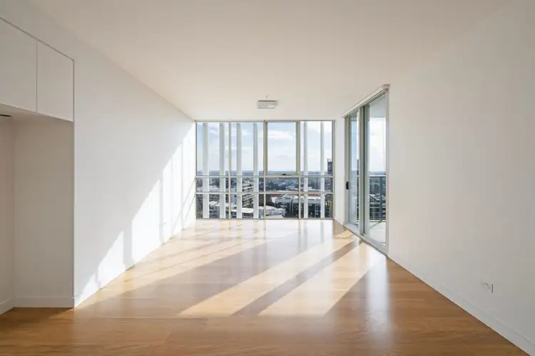 2002/15 Gadigal Avenue