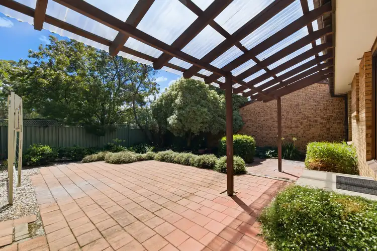 14/1 Cantor Crescent