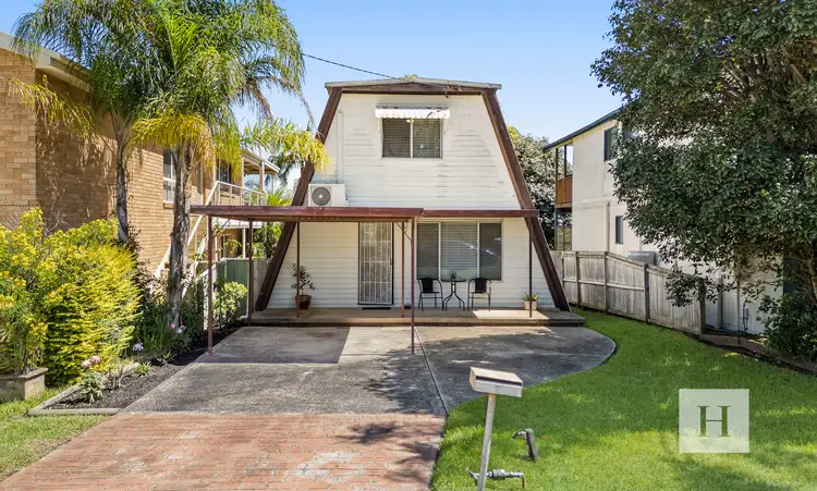 11 Marmion Street