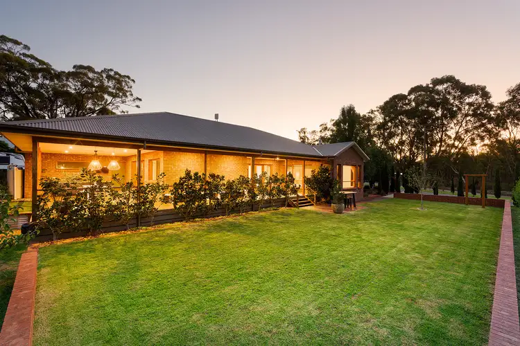 5 Adams Road