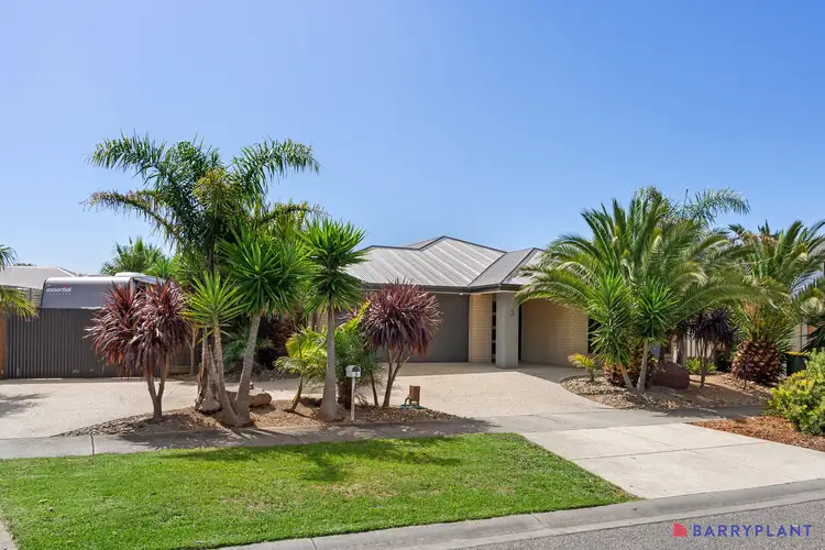 3 Grampian Boulevard
