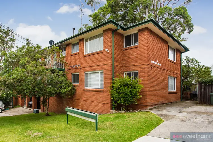 2/1A Mossgiel Street