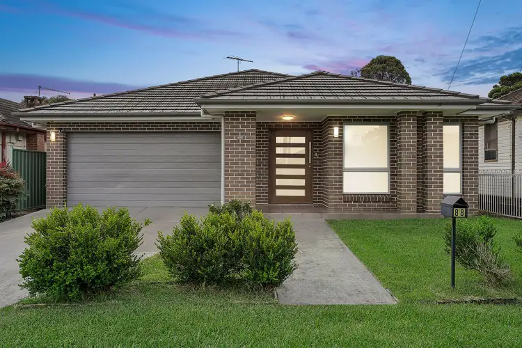 88 McClelland Street