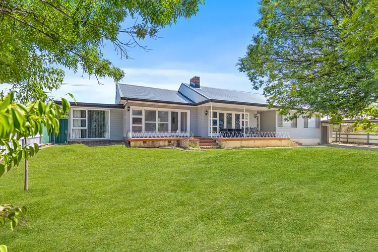 34 Robertson Street