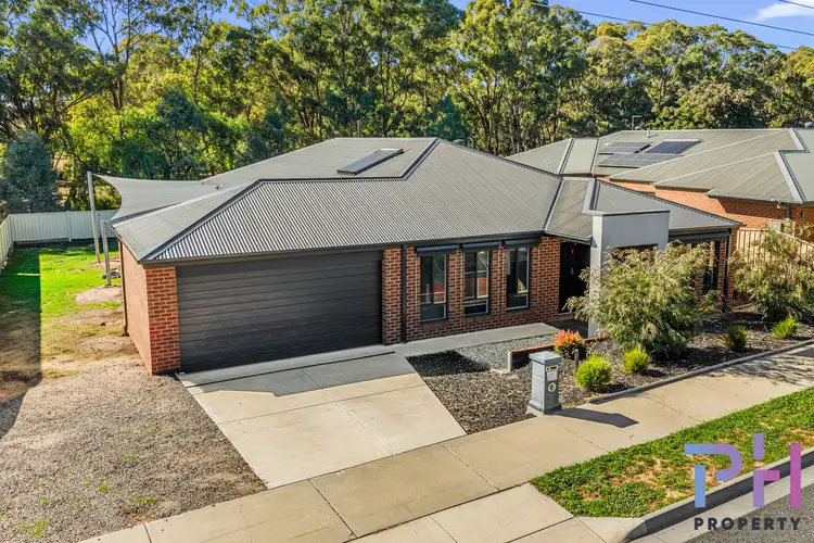 101 Averys Road
