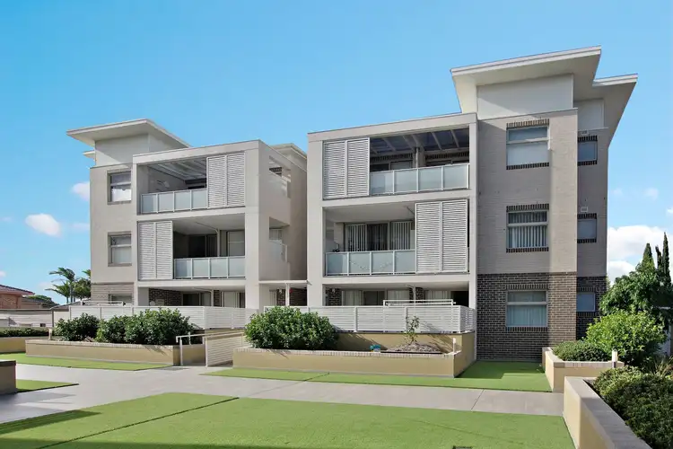105/35 Waldron Road