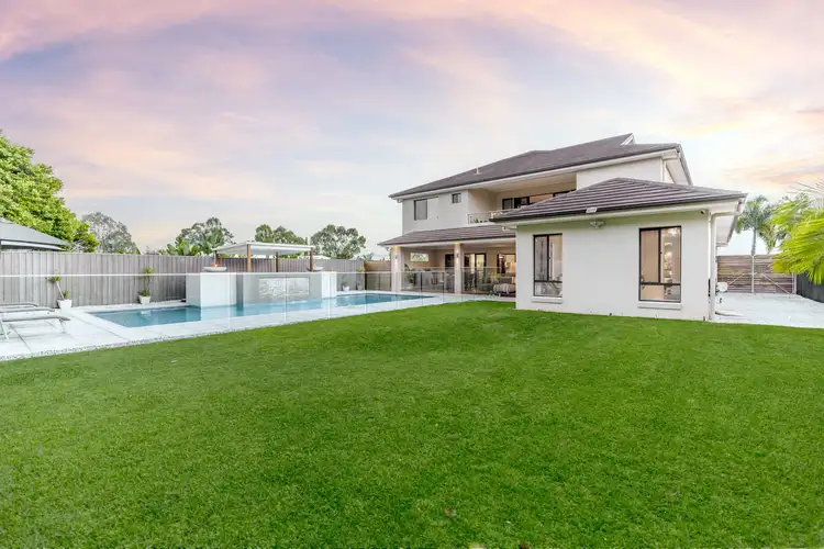 10 Hetherington Street