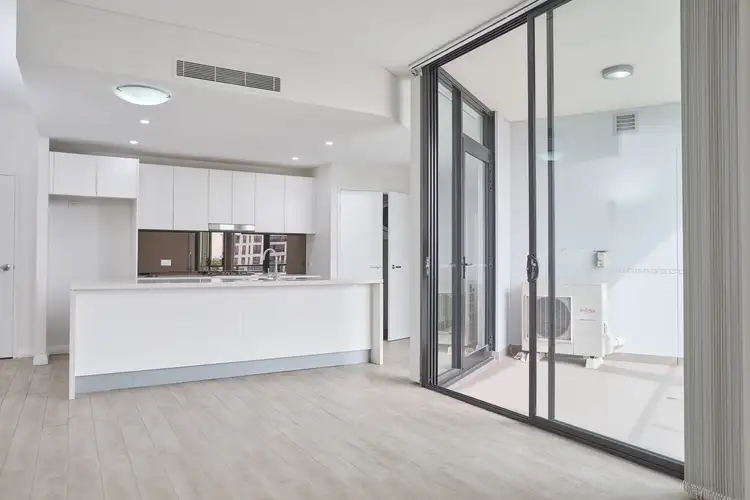 906/99-101 Dalmeny Avenue