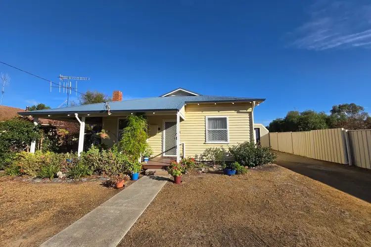 6 Arbour Street