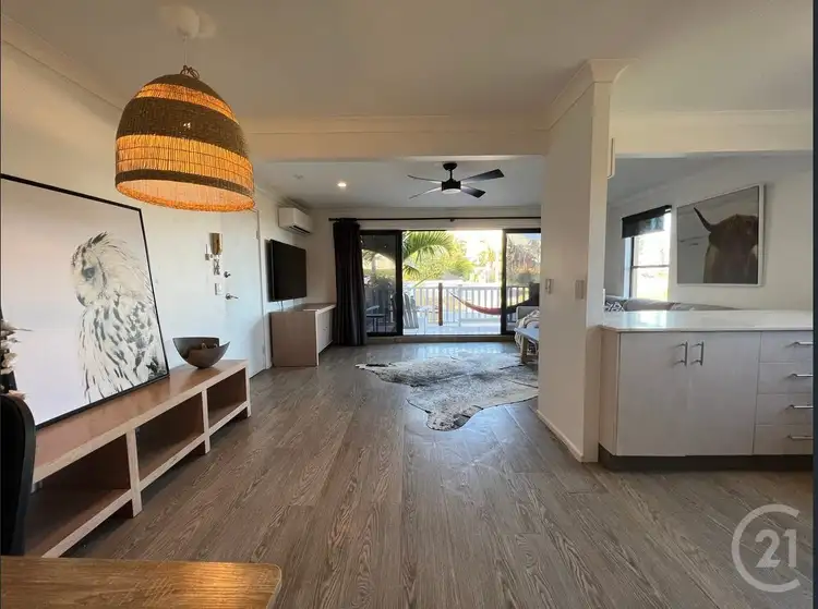 2/17 Sobraon Street