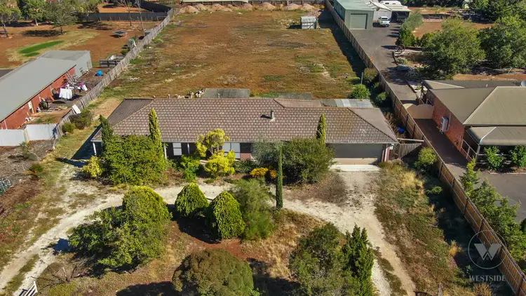 727 Sayers Road