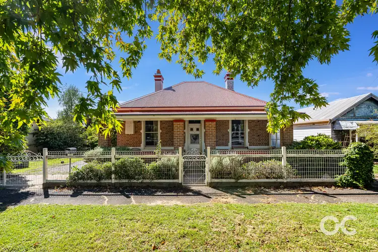 76 McLachlan Street