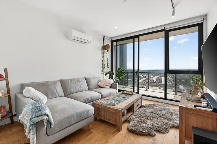 710/642 Doncaster Road