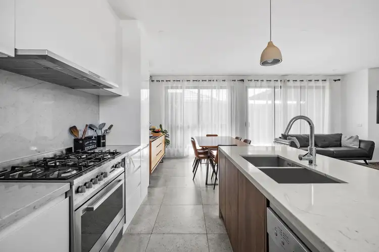 2/34 Clydesdale Road