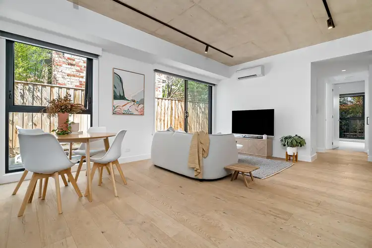 G09/5-7 Hotham Street