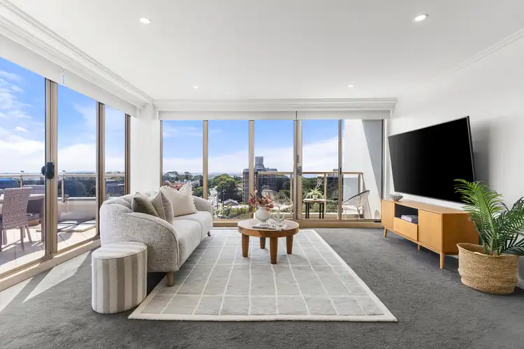 193/360 Kingsway