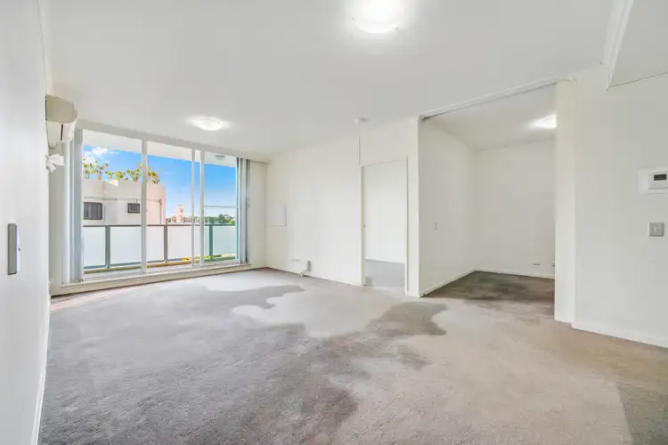 407/8-12 Station Street