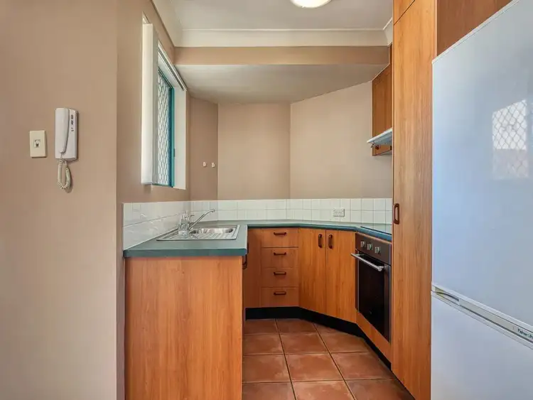 14/140 Marine Parade