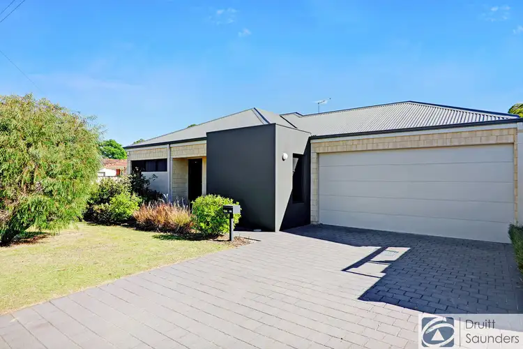 13A Heathcroft Road