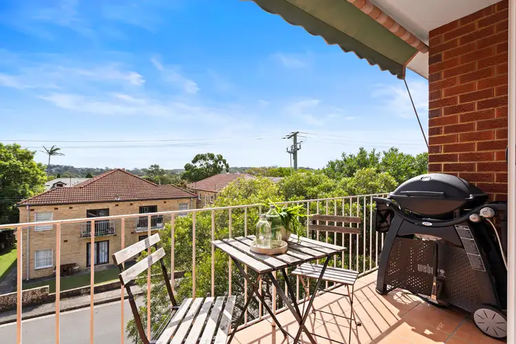 8/2 Rickard Street