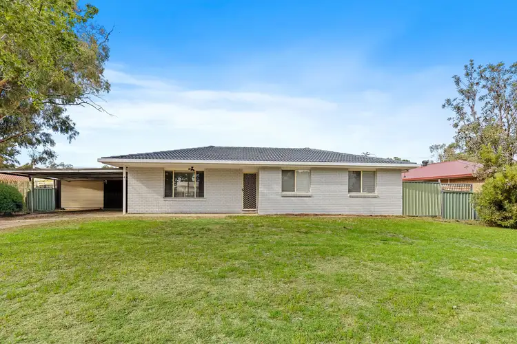 4 Headley Place