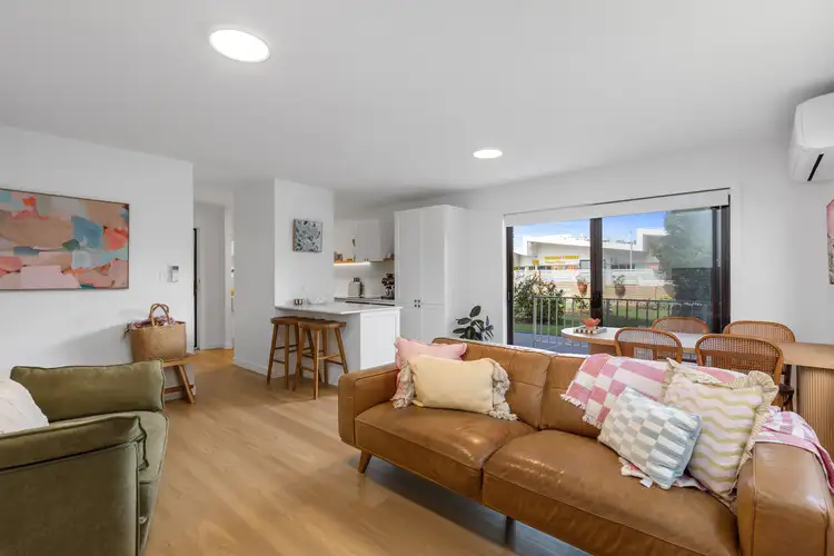 2/1031 Gold Coast Highway