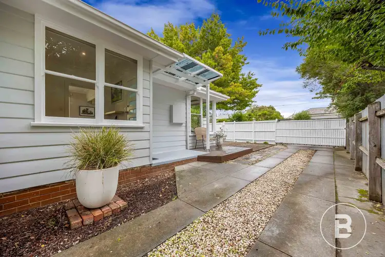 14 Baird Street