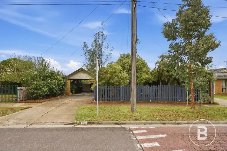 25 Oldershaw Road