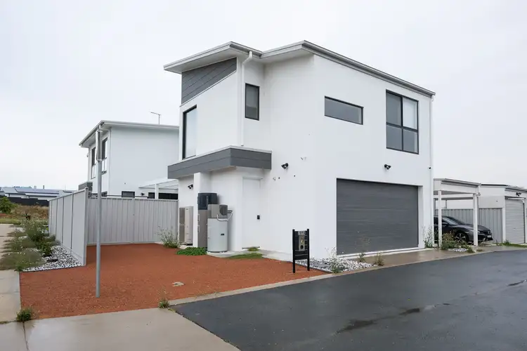 209A Sculthorpe Avenue