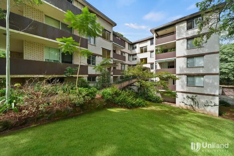 25/34-40 Edensor Street
