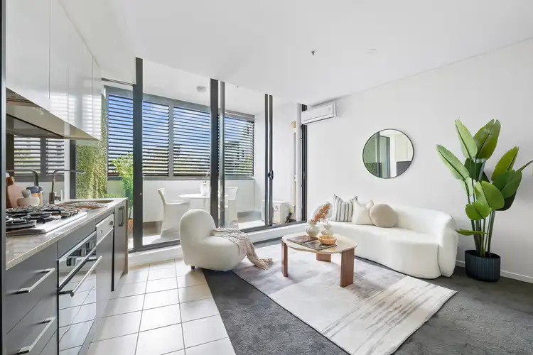 424/5 O'Dea Avenue
