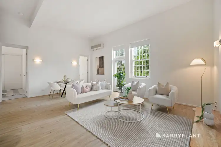 16/125 Main Drive