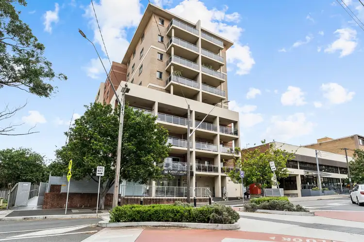 40/30 Raymond Street