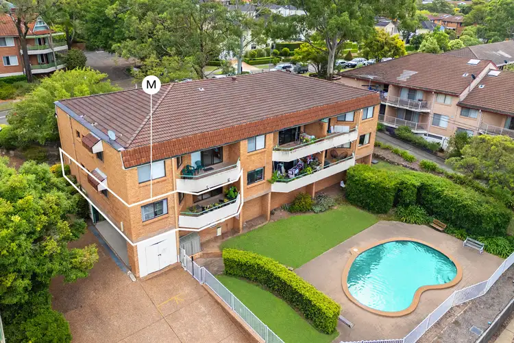 1/4 Freeman Place