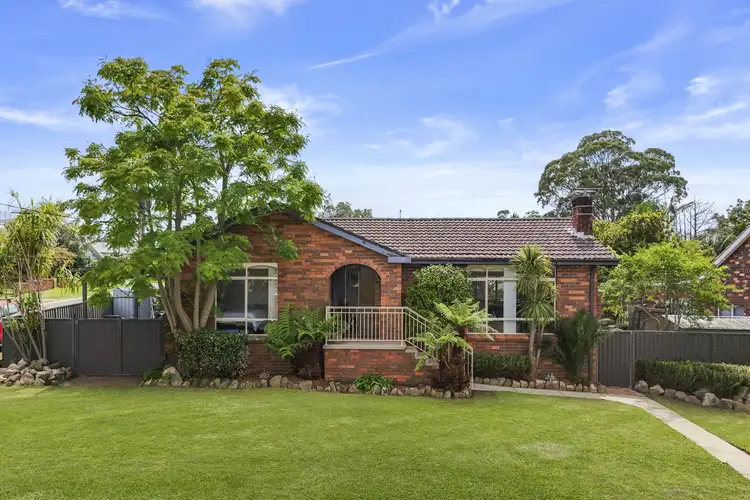40 Parklands Avenue