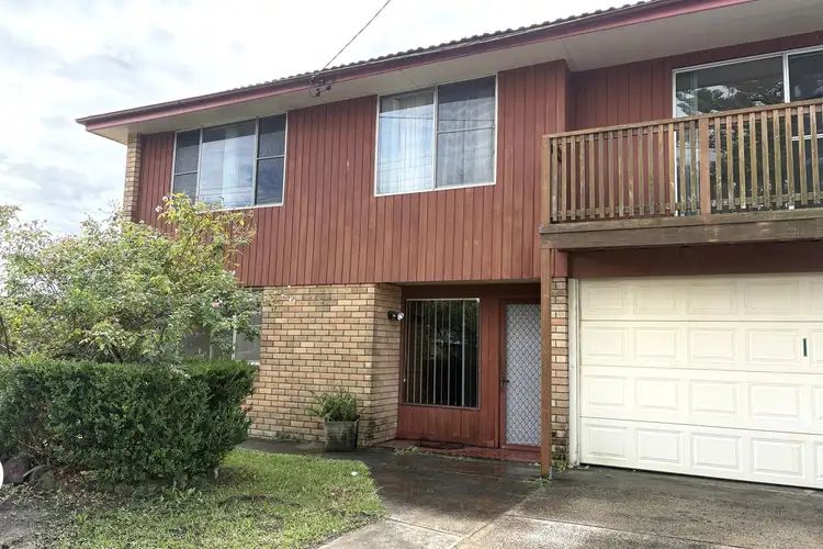 1 Watkin Avenue