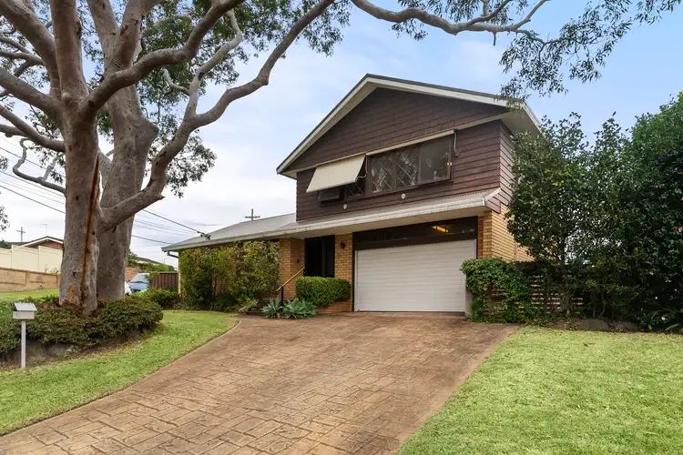 18 MacArthur Street