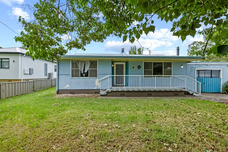 6 Corridgeree Road