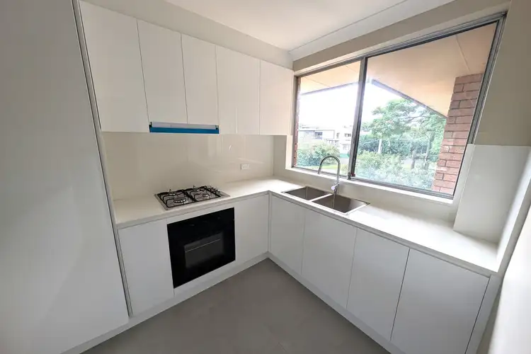 15/6E Goulding Road