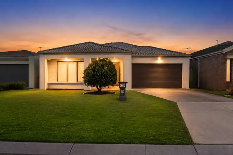 13 Gretel Way