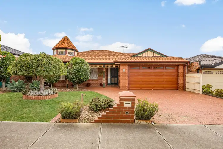 31 Wakelin Crescent