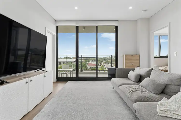 504/17 Garrigarrang Avenue