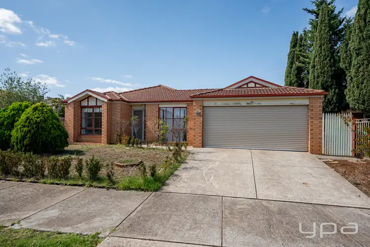 27 Medina Drive
