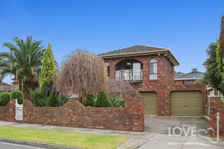16 Florence Close, Reservoir VIC 3073