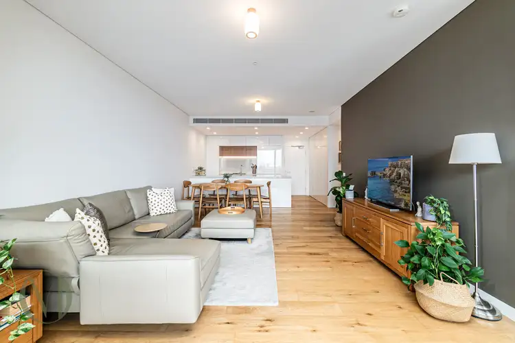 411/261 Morrison Road