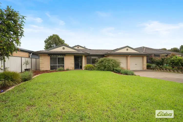 4 Muscat Court